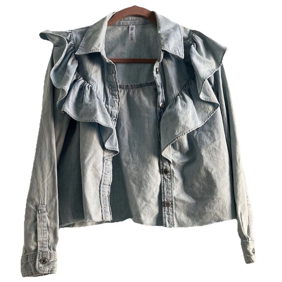 Long Sleeve Ruffle Denim Button Down Cropped Size Large Thick Material - Picture 2 of 6